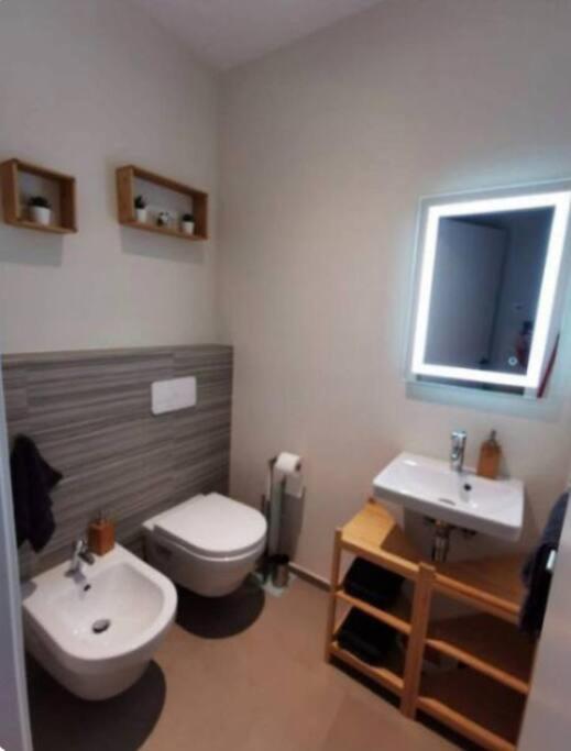 Apartamento One Bedroom 2022 Flat W Terrace&parking-75m