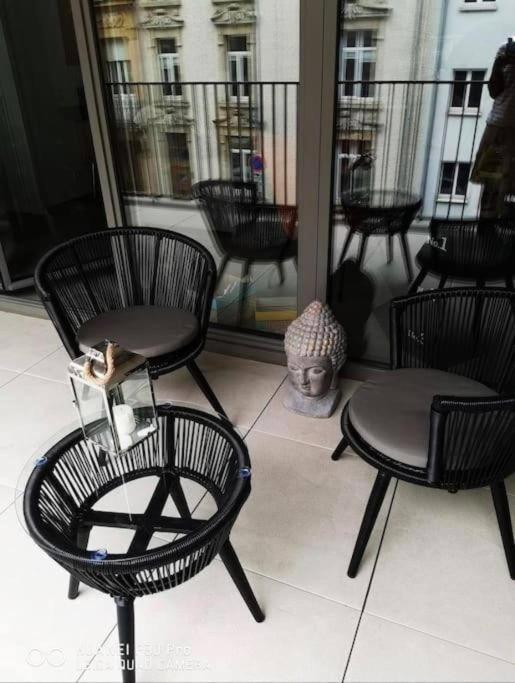 One Bedroom 2022 Flat W Terrace&parking-75m Appartement Luxemburg